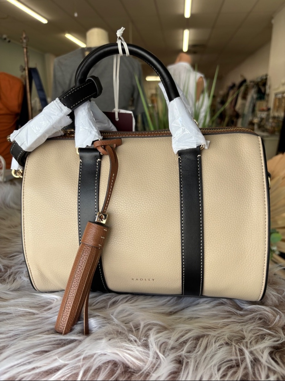RADLEY LONDON Cream, Black & Brown Leather Satchel